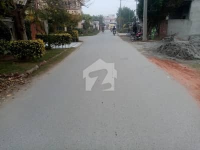 10 Marla best location corner near Mosque Market And Main College Road Approach Plot For Sale