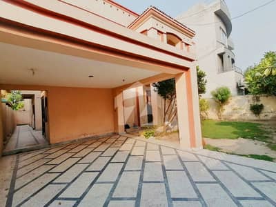 Stunning Prime Location House Is Available For Sale In Wapda Town Phase 1 - Block E1