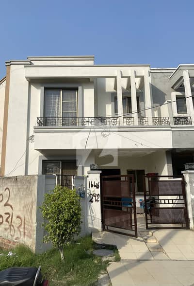 A Beautiful House Used For Sale