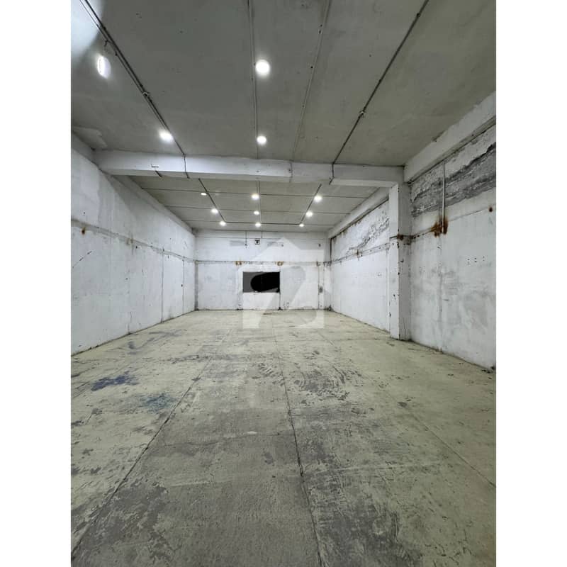 RCC Warehouse Available For Rent In Industrial Area RCC Warehouse Available For Rent In Industrial Area