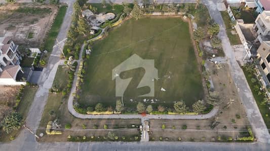 5 Marla Plot For Sale In Lawyers Housing Society Canal Expressway Faisalabad