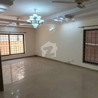 1 Kanal CORNER Lower Portion Available For Rent In Dha-2, Ialamabad