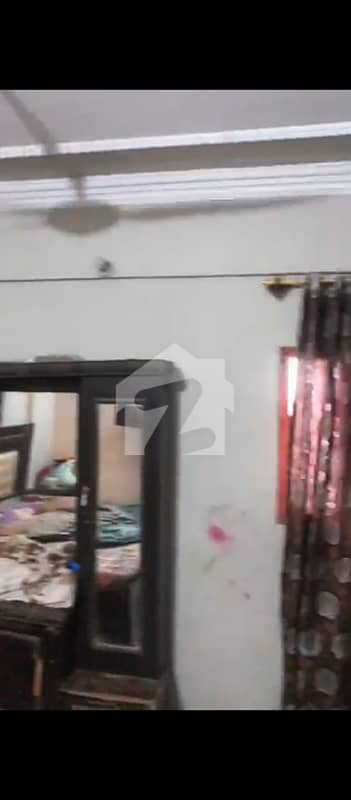 نارتھ کراچی کراچی میں 2 کمروں کا 4 مرلہ فلیٹ 60.0 لاکھ میں برائے فروخت۔