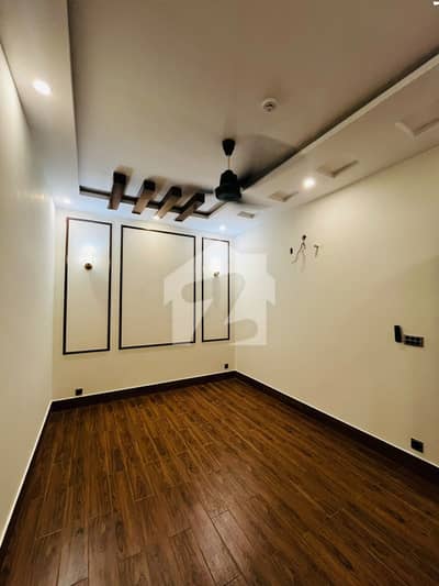 5 MARLA ELEGANT AND FULLY MAINTAINED SUPER HOT LOCATED BUNGALOW NEAR TO MAIN ROAD IS AVAILABLE IN THE BEST BLOCK OF DHA LAHORE.