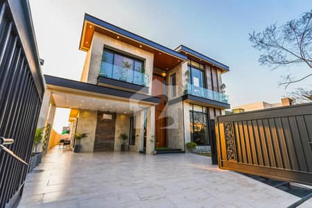 KANAL ULTRA MODERN SUPER LUXURY STYLISH BUNGALOW FOR SALE ON TOP LOCATION IN DHA PHASE7 LAHORE