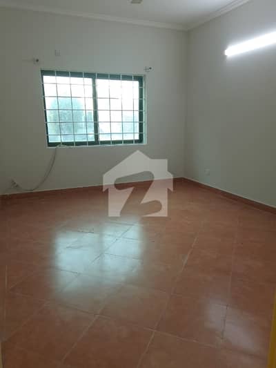 10 Marla House For Sale