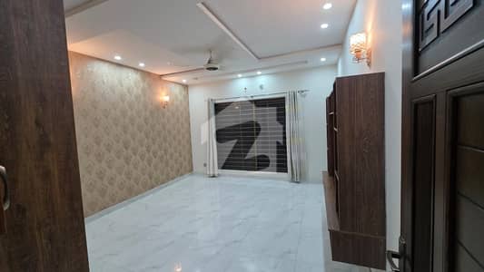 10 Marla Brand New Condition Upper Portion For Rent DHA Phase 8 Lahore