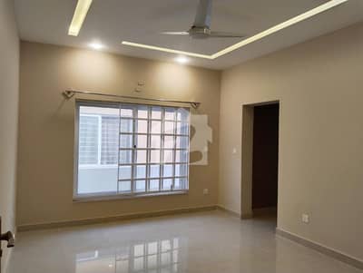Kanal size Upper portion for rent in Street 1 Margalla Greens Community Near D12 sector. Islamabad