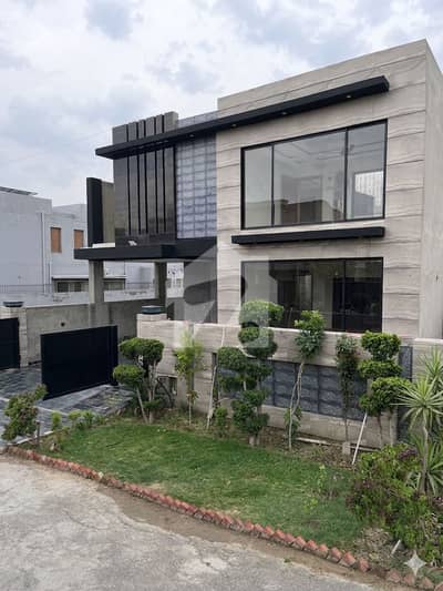 10 KV SOLAR INSTALLED FACING PARK WALKING DISTANCE TO MASJID GROUND FLOOR FURNISHED DOUBLE HIGHT LOBBY 10 KV SOLAR INSTALLED FACING PARK WALKING DISTANCE TO MASJID GROUND FLOOR FURNISHED DOUBLE HIGHT LOBBY