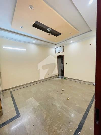 Upper Portion For Rent Gass available