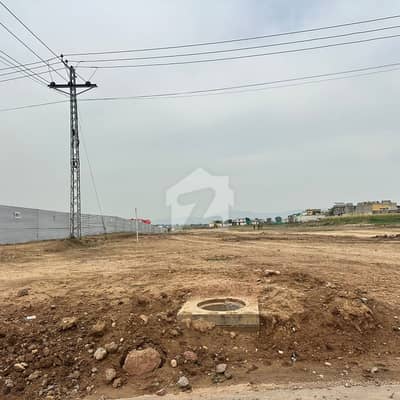 F-14/1 35x70 Plot Investor Price For Sale