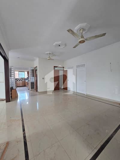 500 yard upper 4 Bed Drawing portion in DHA phase 7