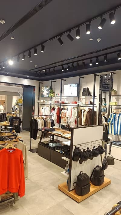 1500 Sq. Ft Ground Floor Road-Facing Shop for Rent Near SAPPHIRE, MM Alam Road Gulberg