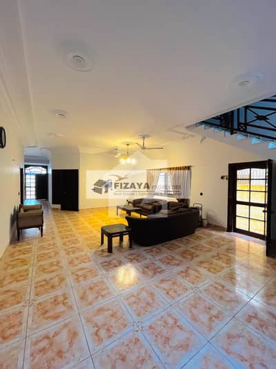 500 Yd Maintained House For Sale