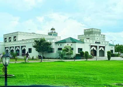 فالکن کمپلیکس نیوملیر ملیر,کراچی میں 5 کمروں کا 1 کنال مکان 10.1 کروڑ میں برائے فروخت۔
