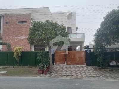 2 Kanal Luxurious House For Sale In Wapda City 2 Kanal Luxurious House For Sale In Wapda City