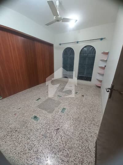 30*50 Cda Transfer Top Location House Available In G9/4 30*50 Cda Transfer Top Location House Available In G9/4