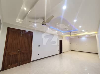 G-9/1 House Sized 3200 Square Feet Is Available G-9/1 House Sized 3200 Square Feet Is Available