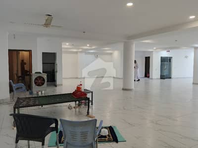 16 Marla 3rd floor office available for rent Excellent location