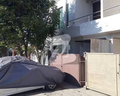 Ideally Located Facing Park House Of 5 Marla Is Available For sale In Rawalpindi Ideally Located Facing Park House Of 5 Marla Is Available For sale In Rawalpindi