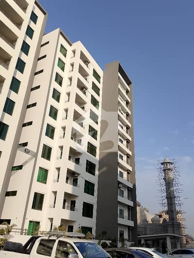 Brand New First Floor 4 Bed Flat Corner To Mosque Urgent For Renf