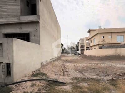 In Bahria Town Phase 8 - Bahria Orchard 10 Marla Residential Plot For Sale
