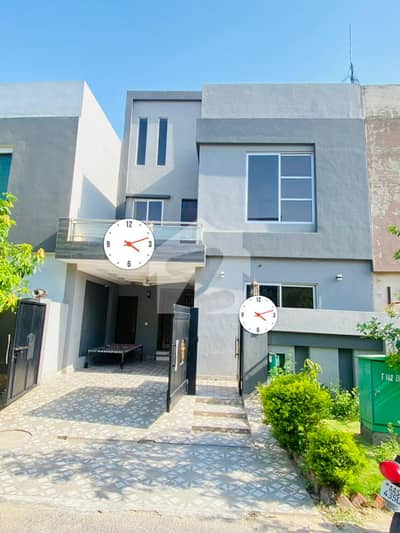 5 Marla Used House Available For Sale Near Mcdonalds In Sector D Bahria Town Lahore