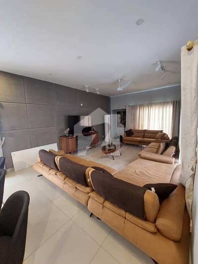 Dha Defense Phase 2 Ialamabad1 Kanal Slightly Used Non Furnished House For Sale