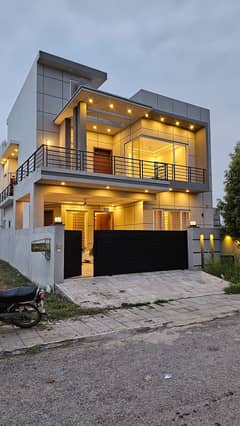 Dha Phase 5 Islamabad 10 Marla Top Heighted House Available For Sale