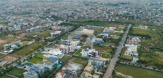 P Block Gulberg Residencia Kanal Plot With Clear Land &Amp; Near To Develop