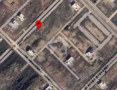Plot on Shaukat Ali Blvd Plot on Shaukat Ali Blvd