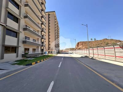 3 BEDROOM APPARTMENT FOR SALE (2700 SFT)