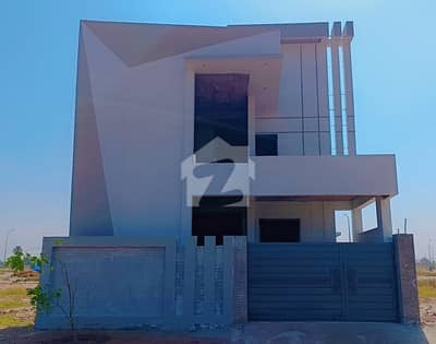 Grey Structure 8 Marla House For Sale In DHA Phase 1 - Sector V Multan