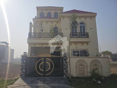 سٹی ہاؤسنگ ۔ بلاک بی سٹی ہاؤسنگ فیز 1,سٹی ہاؤسنگ,ملتان میں 4 کمروں کا 5 مرلہ مکان 1.25 کروڑ میں برائے فروخت۔