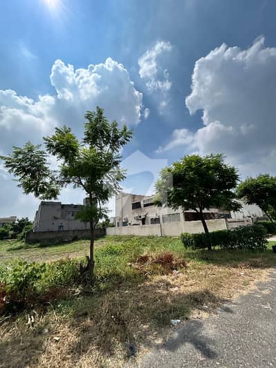 1 Kanal Plot For Sale