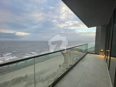 Ultra Luxury Full Sea-Facing (3B-1) 3BR + Maid | 30+ Floor | The Views Tower Emaar | Sunset View | Below Market Deal Ultra Luxury Full Sea-Facing (3B-1) 3BR + Maid | 30+ Floor | The Views Tower Emaar | Sunset View | Below Market Deal