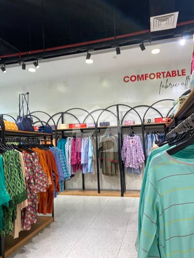 Brand Occupied Shop Available For Sale (40,000) Rent incoming From Day 1