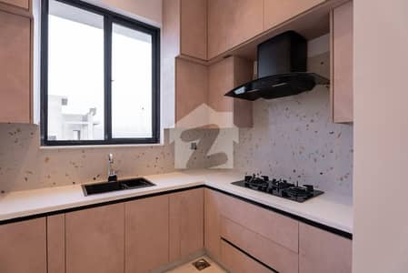 10 Marla Brand New House For Sale