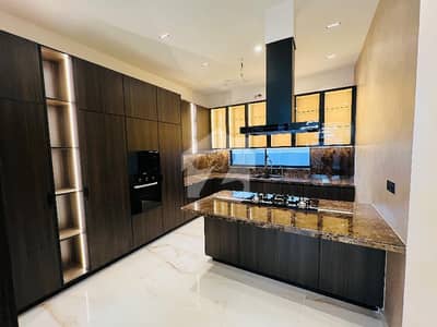 1 Kanal House For Sale