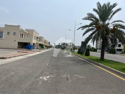 I RENT OUT A FLAT IN BAHRIA ORCHARD, LAHORE