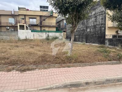 Phase 7 Plot Solid Land Size 35 *70 Size 10 Marla