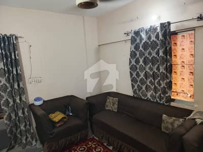 گلستانِِ جوہر ۔ بلاک 16 گلستانِ جوہر,کراچی میں 2 کمروں کا 4 مرلہ فلیٹ 80.0 لاکھ میں برائے فروخت۔
