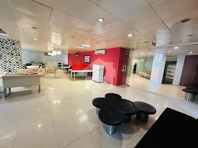 Investor Deal - Premium Office Space For Sale At Shahrah E Faisal
