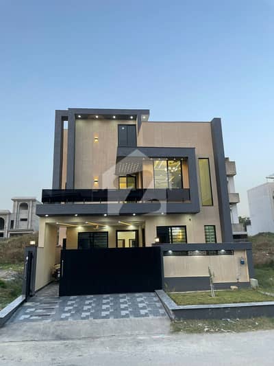 3060 Designer House For Sale