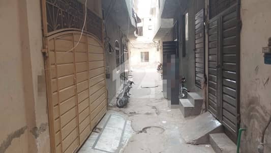Triple Storey 5 Marla House Available In Awan Town For sale