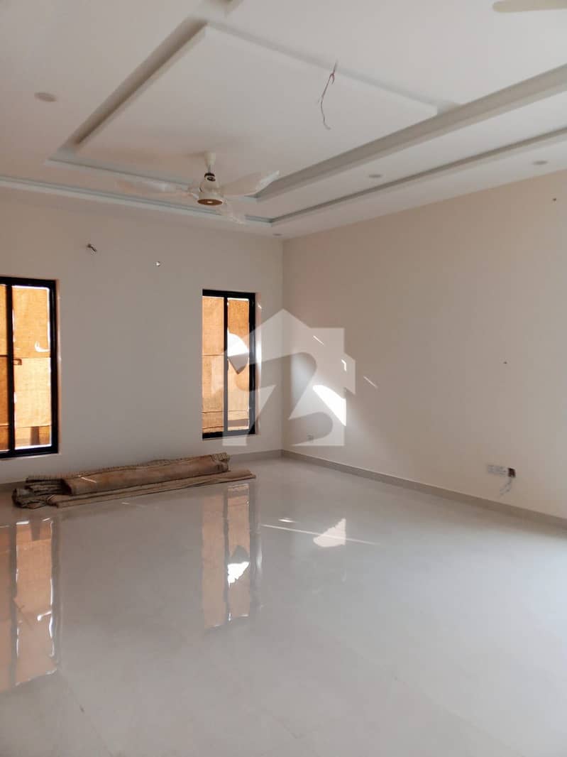 F10 Upper Portion For Rent F10 Upper Portion For Rent