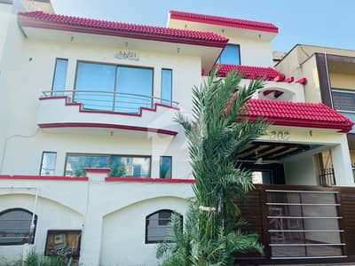 Prime Location Of Islamabad Sector E-11/1 Multi  Size 311.11 Square Yards ( 35*80