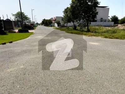 1 Kanal Plot No- 786 Block T Golden Number Top Location of Phase 7 DHA Lahore For Urgent Sale