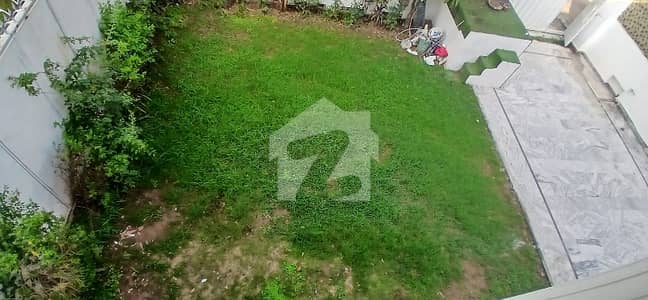 F-10 House For Rent On Prime Location Near To Main Road