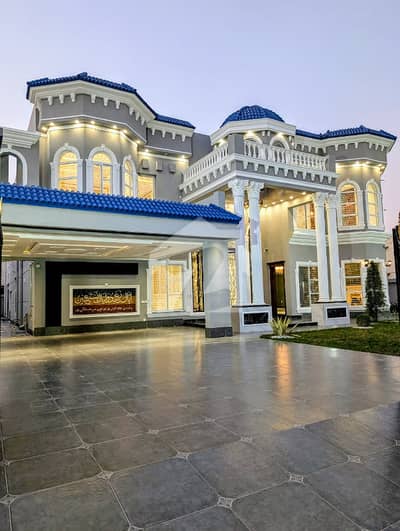2 Kanal Ready-to-Move-In Spanish Style House Pool & Home Cinema